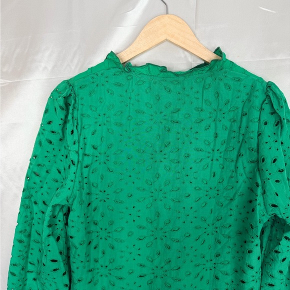 NWT Green Eyelet Long Sleeve Blouse – Size Small – Lined - Picture 7 of 9